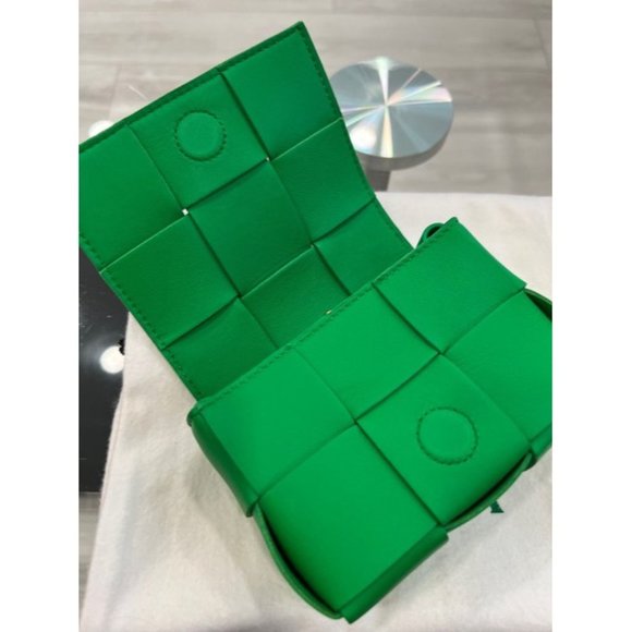 Bottega Veneta Candy Mini Cassette Parakeet Green Lambskin Leather Bag - Picture 6 of 12